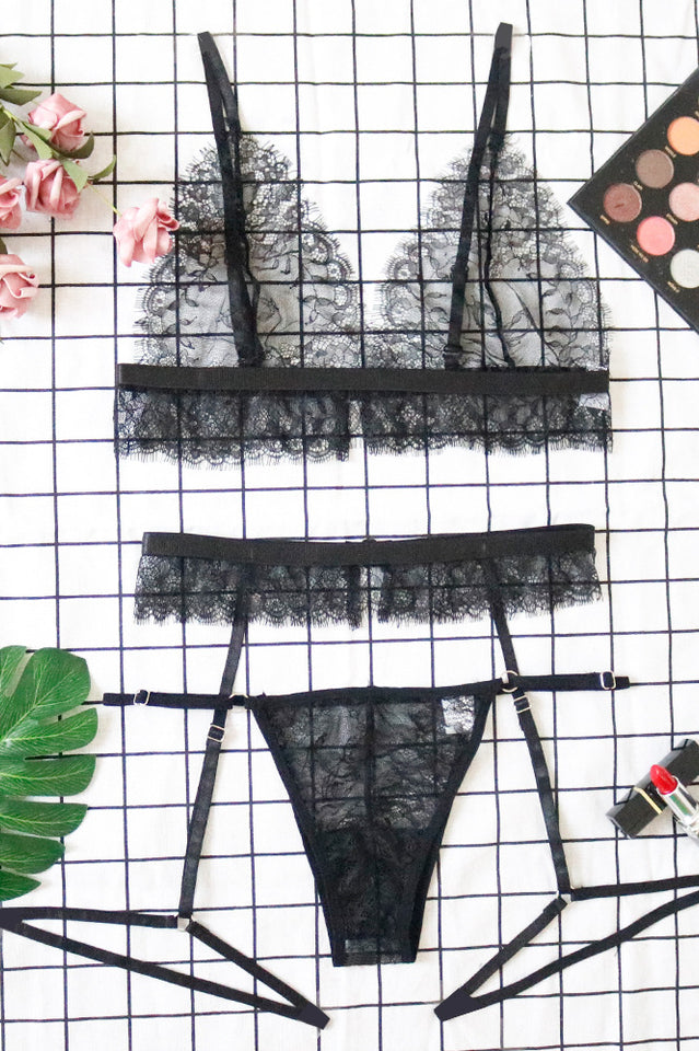 Black Lace Bra Set