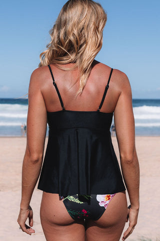 Süßes Tankini-Set mit Blumenmuster und Rüschensaum