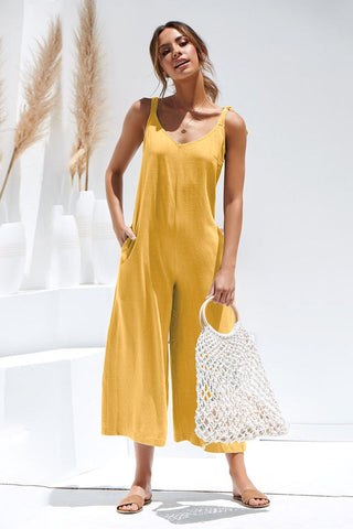 Lockerer Jumpsuit mit weitem Bein und Tasche