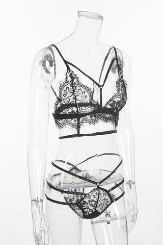 Ensemble de lingerie en dentelle transparente avec cils