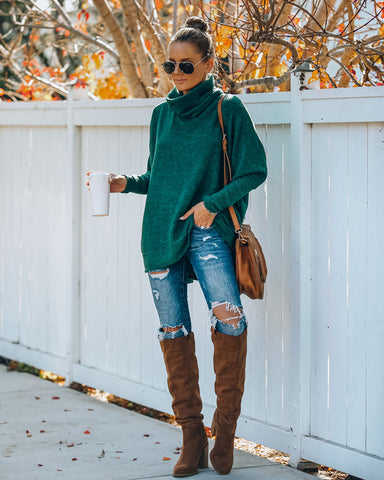 Silent Snowfall Cowl Neck Sweater - Hunter Green