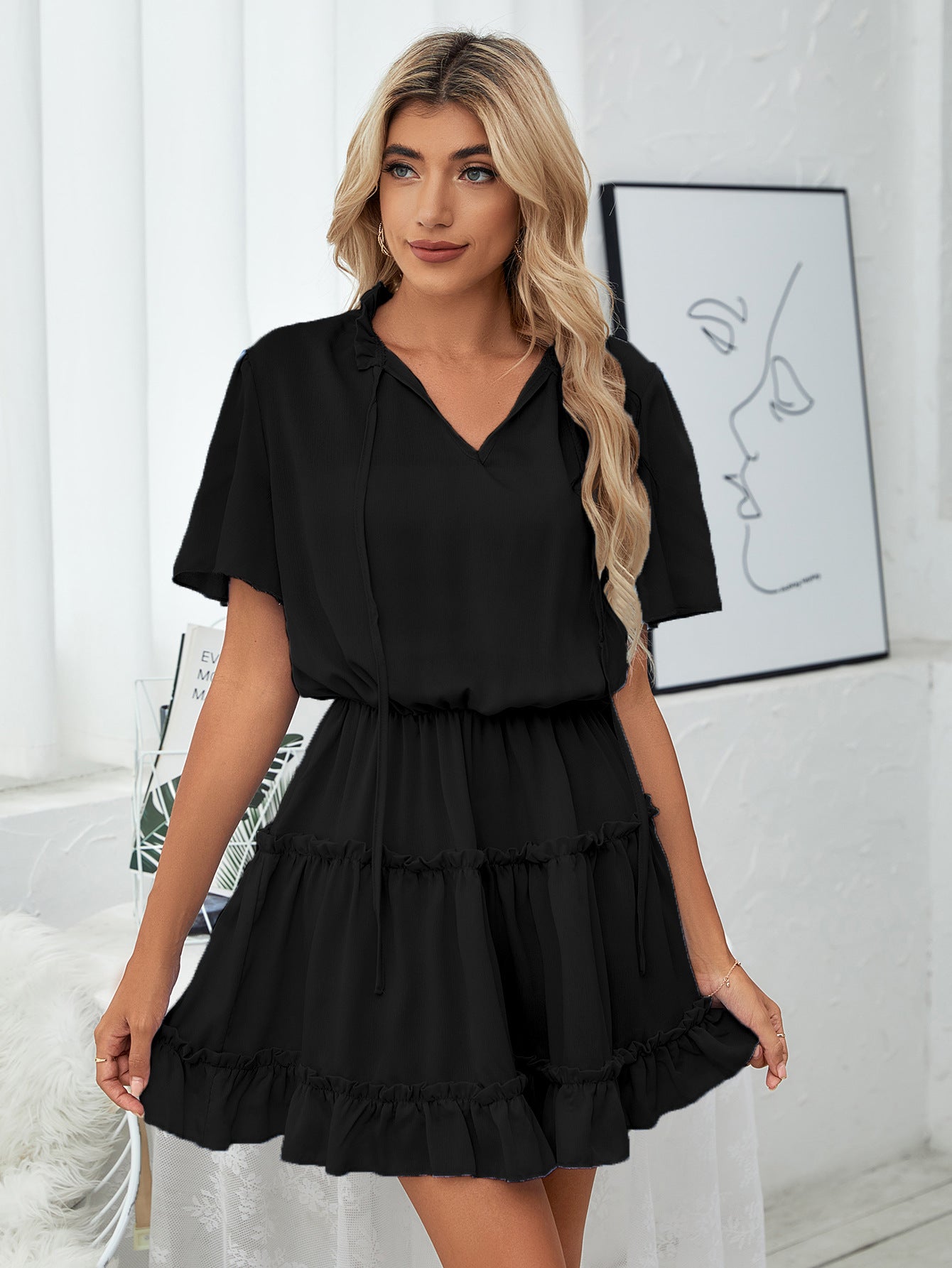 Slow It Down – Gesmoktes Kleid mit Quasten - Schwarz