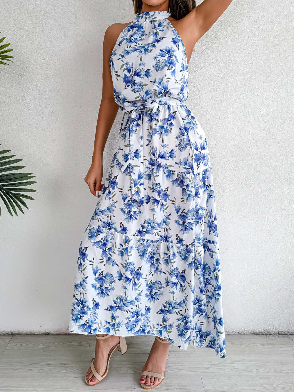 Robe longue dos nu en mousseline fleurie Sure Thing - Bleu 