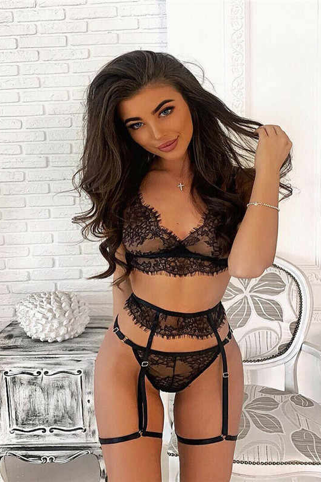 Black Lace Bra Set