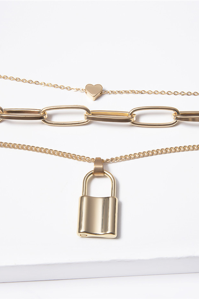 Lock Pendant Link Chain Necklace