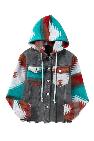 Jeansjacke mit Aztekenmuster und ausgefranstem Saum