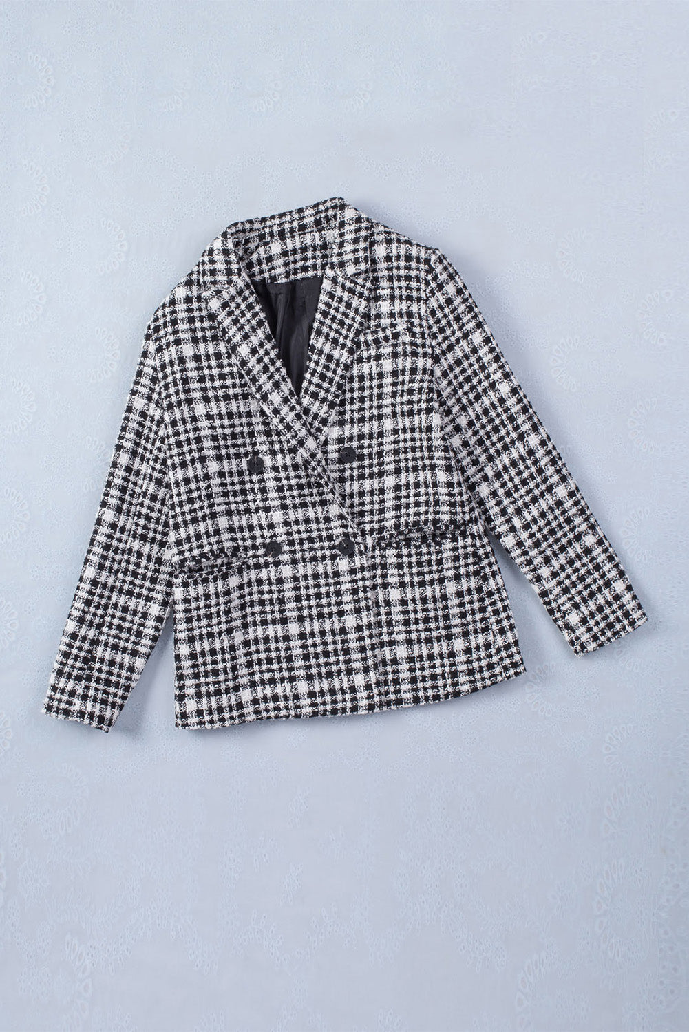 Schwarzer Blazer aus Tweed mit Reverskragen und Knöpfen in Gingham-Optik