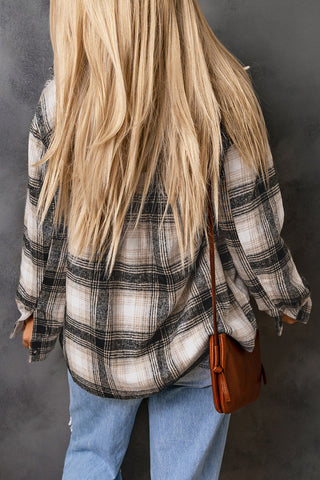 Schwarze Vintage-Jacke mit kariertem Fleecefutter