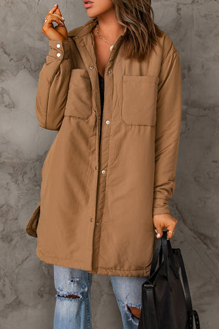 Braune, wattierte Button-Down-Jacke mit Taschen