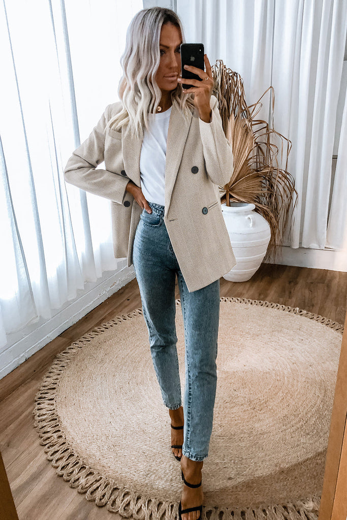 Chevron Lapel Cinched Blazer