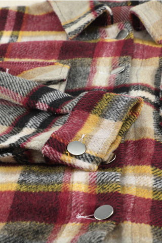 Geometric Plaid Print Pocketed Shacket