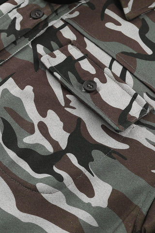 Veste à capuche boutonnée à imprimé camouflage vert