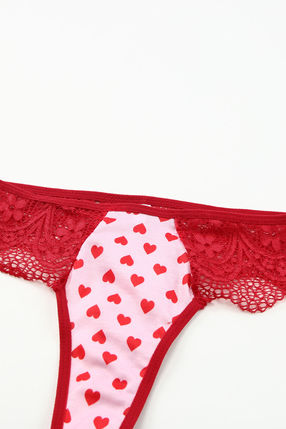 Ensemble de lingerie Saint-Valentin à imprimé cœur et bordure en dentelle