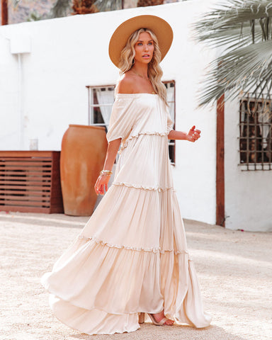 Pompeii – Gestuftes Maxikleid mit Rüschen - Creme 