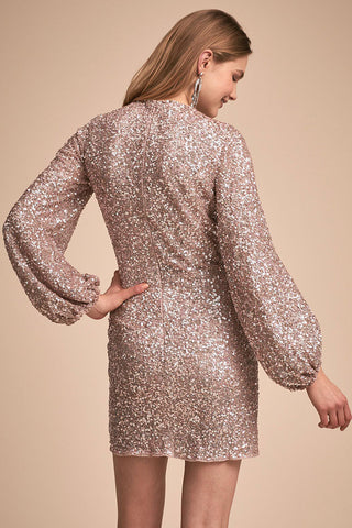 Robe courte scintillante à manches longues et col rond en sequins - Doré