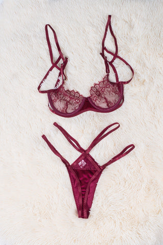 Strappy Velvet Patchwork Lace Bra And Panty Set