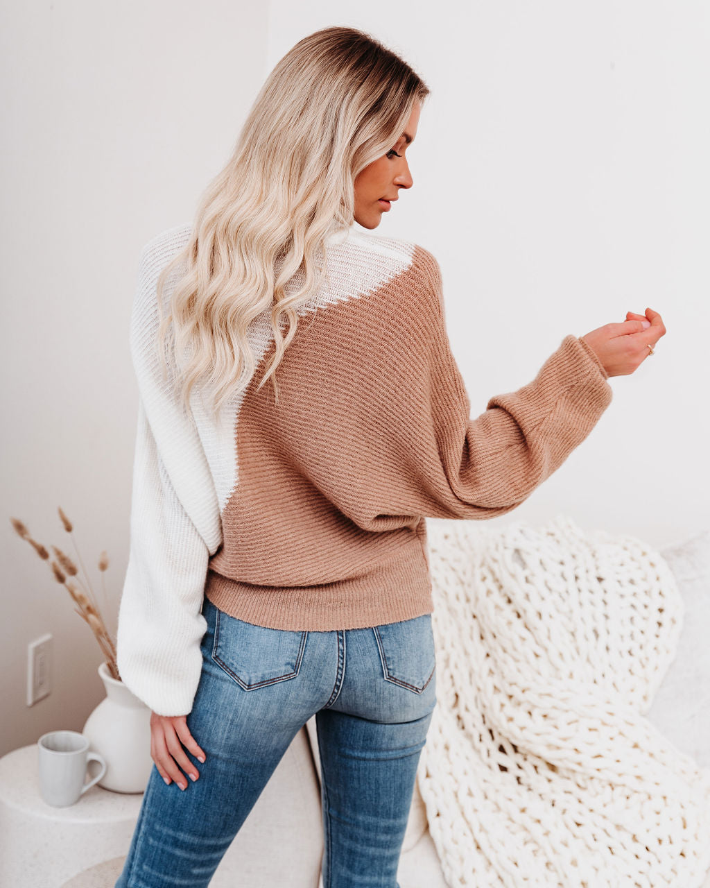 Two Roads Diverged Colorblock Knit Sweater - Cream