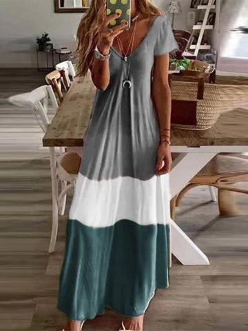 Kurzarm-Sommerkleid mit V-Ausschnitt