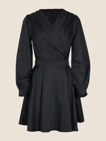 Robe élégante unie à col en V