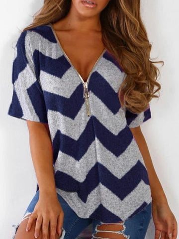 V-neck Zipper Chevron Print T-shirts