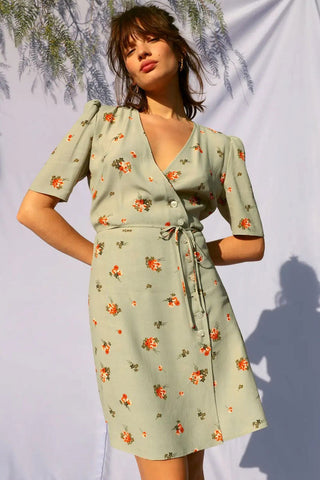 Robe portefeuille courte à manches bouffantes et imprimé floral vintage - Vert sauge