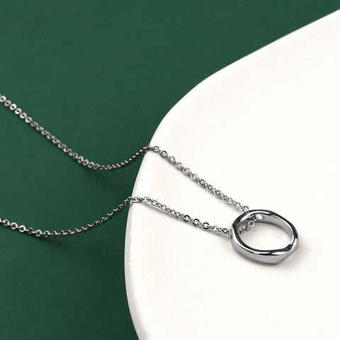 Women Irregular Circle Pendant